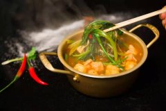 梅河口室內地攤烤肉