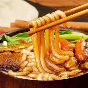 正宗東北麻辣燙 土豆粉大冷面 5塊錢一袋