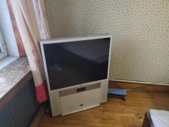 西小區房屋出租，包網費