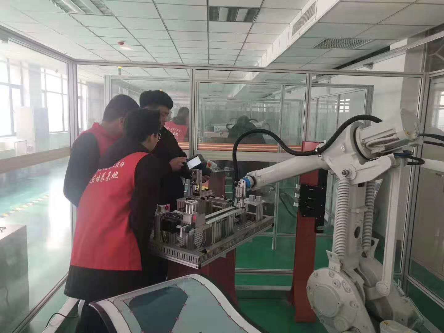 機器人機電工程師