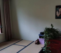 出租磊邦公館5樓，99.8平，年租2萬(wàn)包物業(yè)取暖。