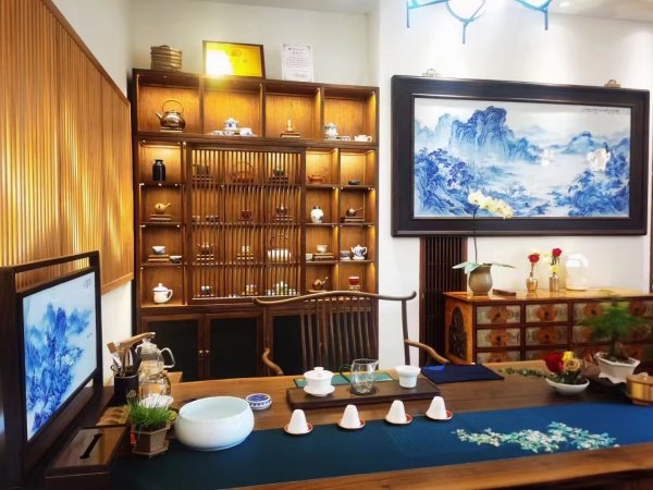 梅河口市山澗茶館招聘收銀員，茶藝師數名