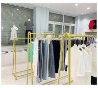 給大家推薦這一款側掛 側掛服裝展示架