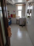 位于麗景家園九樓高層電梯房